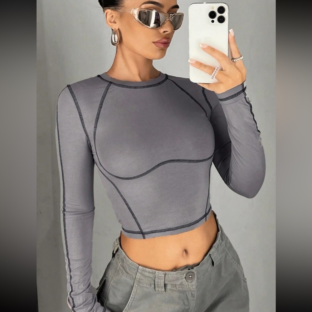 Top-stitching Crop Tee